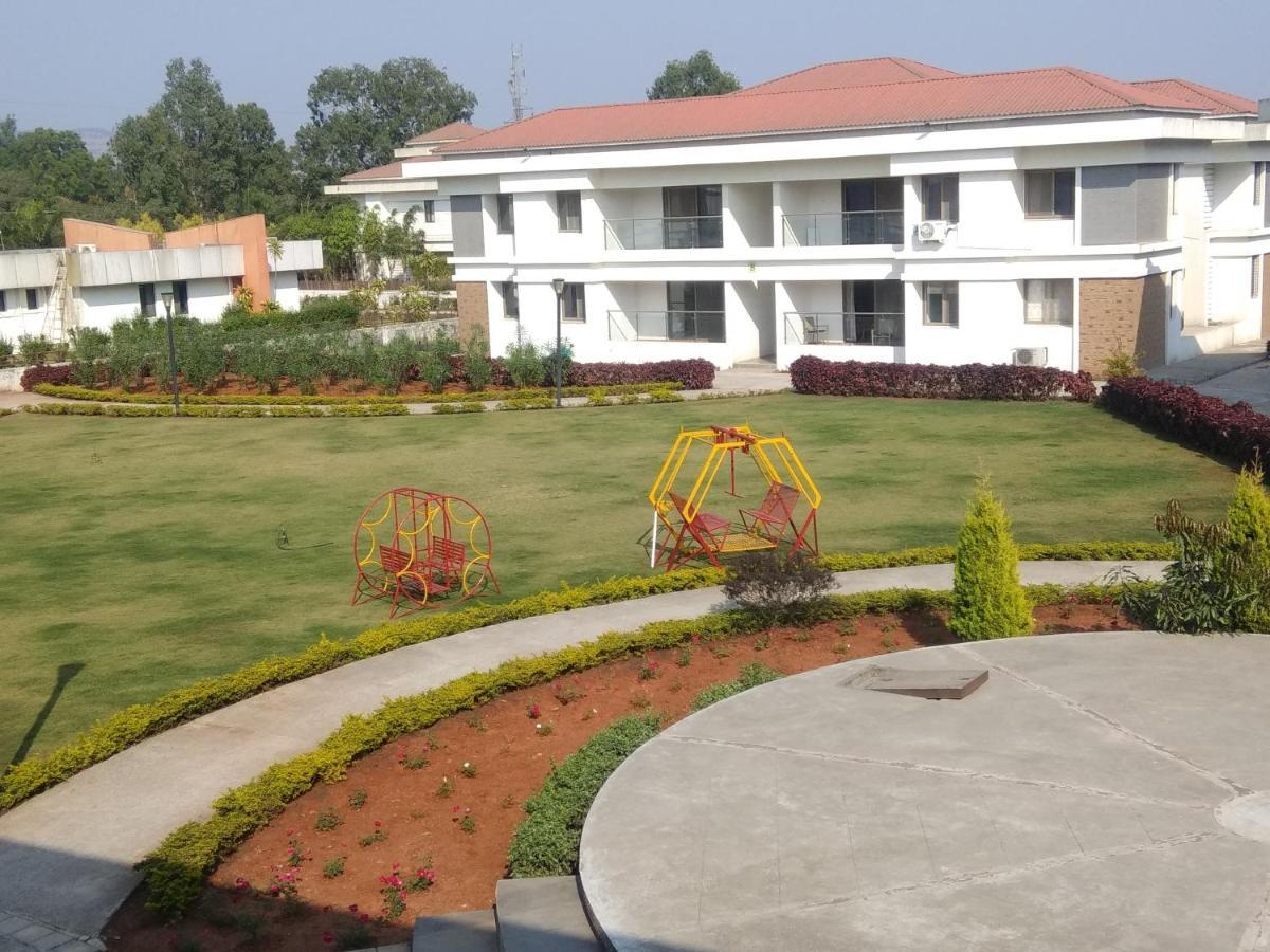 Parishreya Holiday Home Lonavala Eksteriør bilde